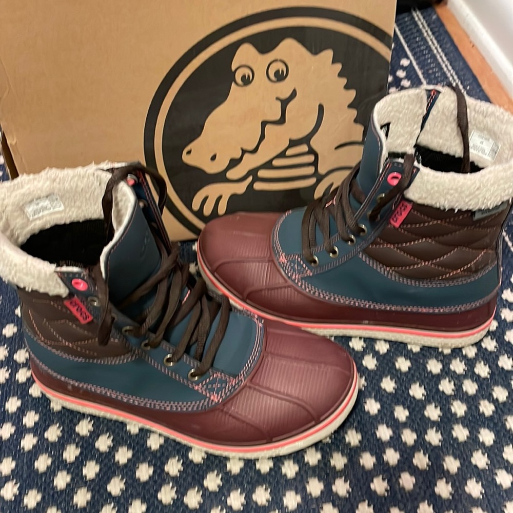 Crocs winter boots